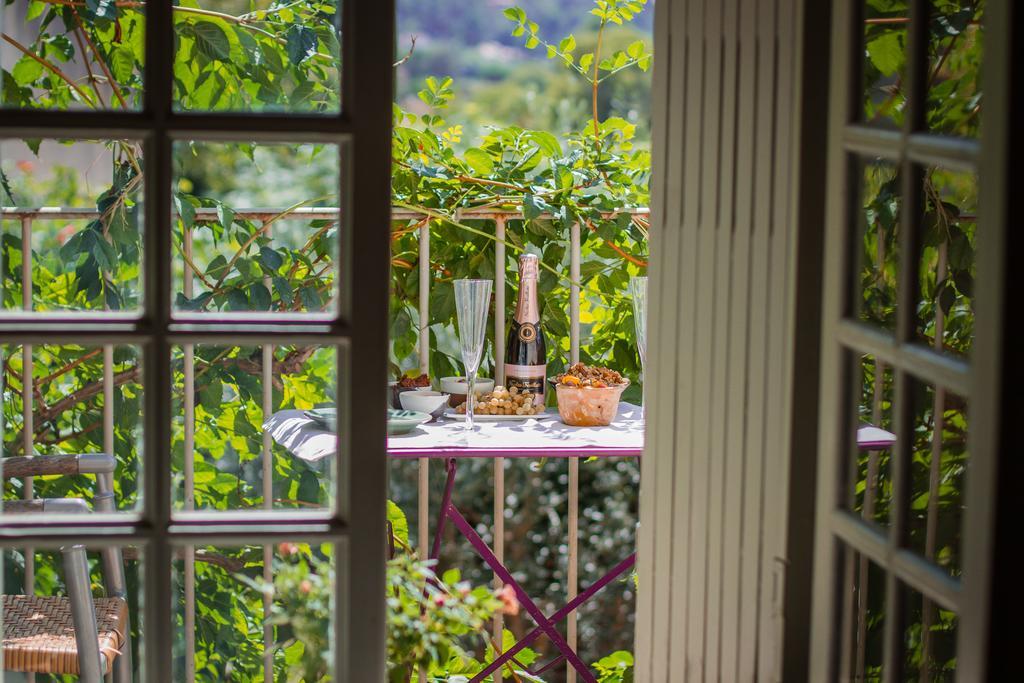 Ancienne Maison Des Gardes Lourmarin Dış mekan fotoğraf